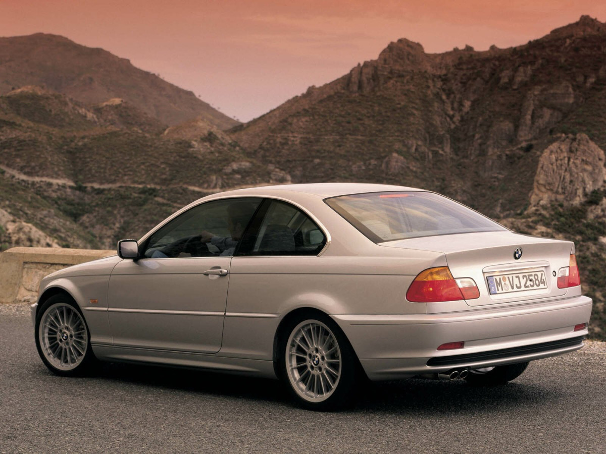 BMW 3-series фото 10206