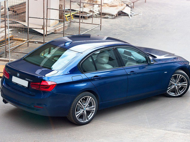 BMW 3-series фото