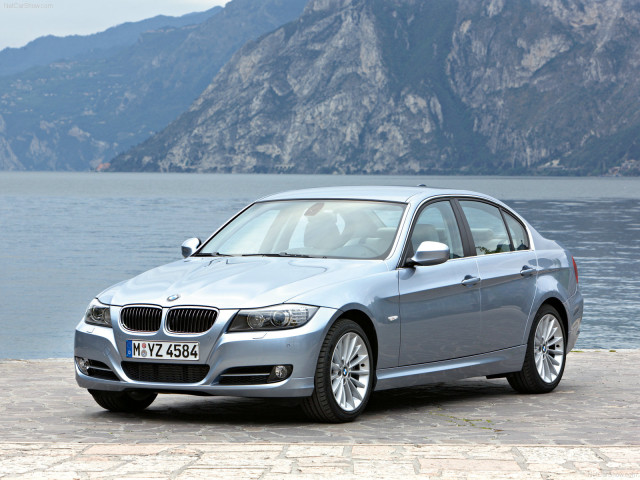 BMW 3-series фото