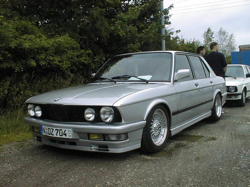 BMW 5-series E28 фото 36416