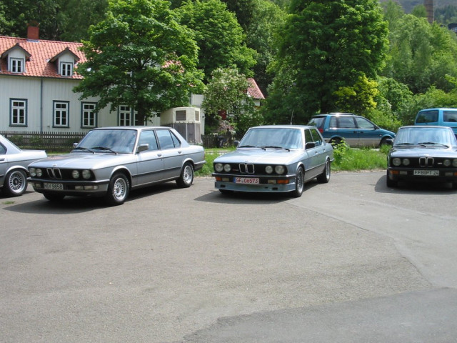 BMW 5-series E28 фото