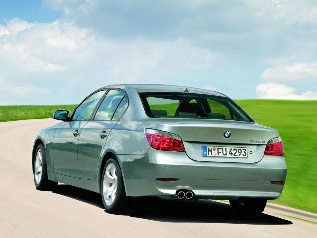 BMW 5-series E60 фото