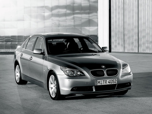 BMW 5-series E60 фото