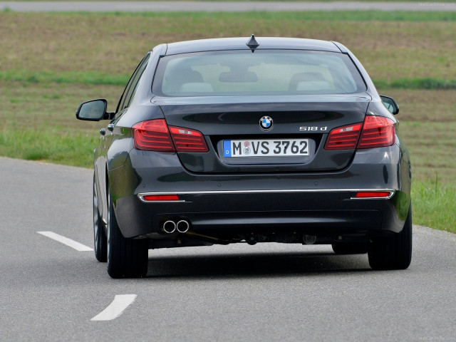 BMW 5-series F10 фото