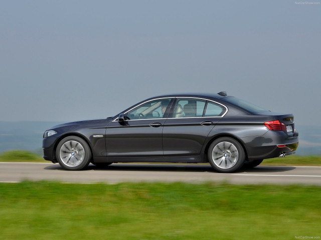 BMW 5-series F10 фото