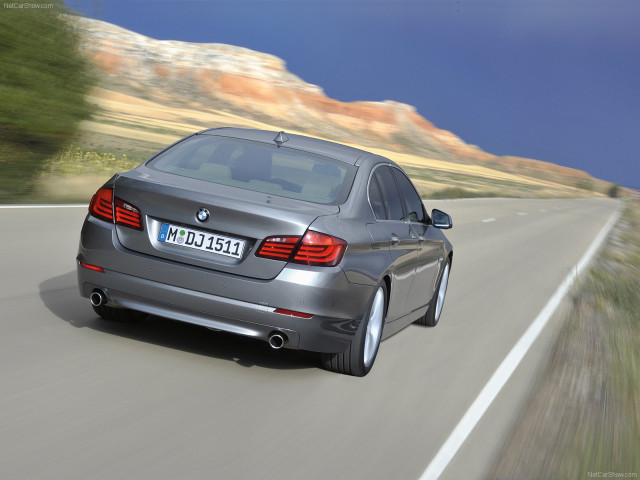 BMW 5-series F10 фото