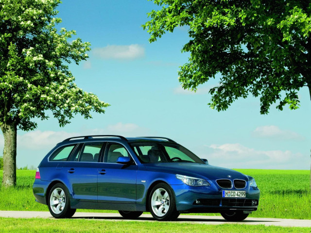 BMW 5-series Touring фото