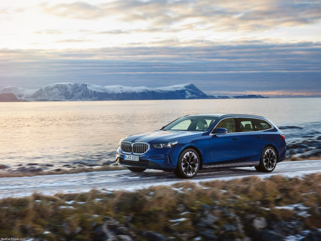 BMW 5-series Touring фото