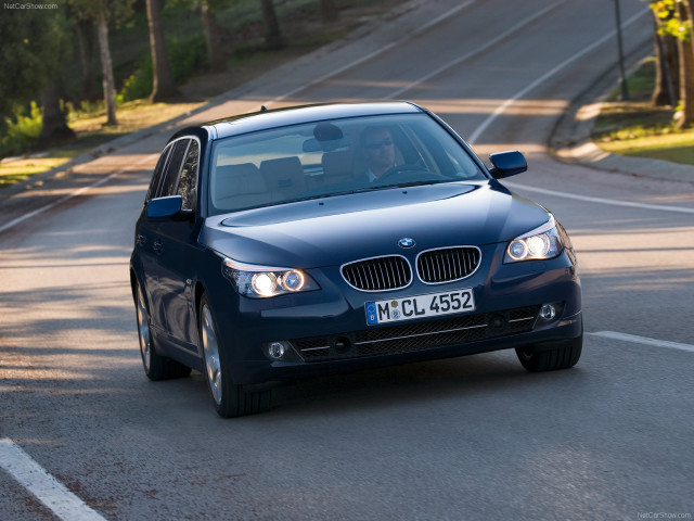 BMW 5-series Touring фото