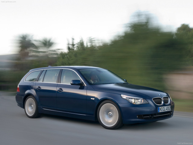 BMW 5-series Touring фото