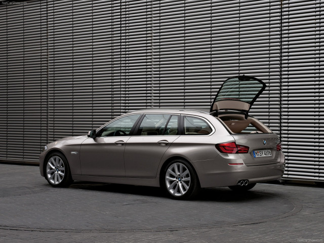 BMW 5-series Touring фото