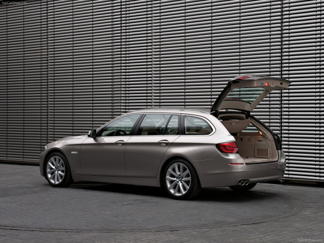 BMW 5-series Touring фото