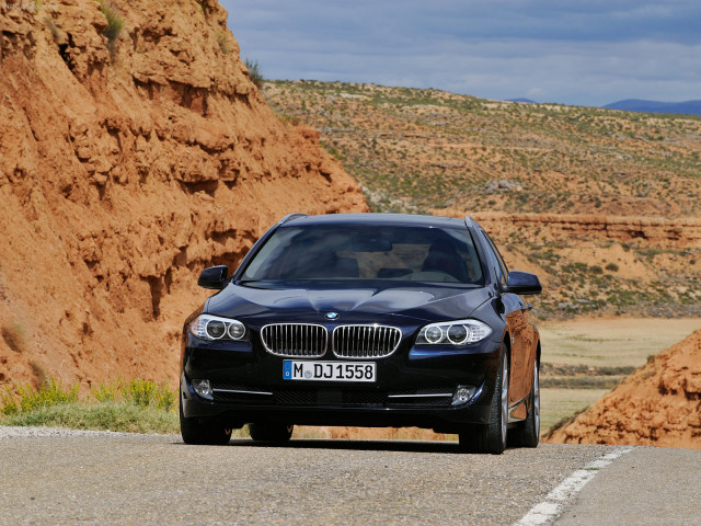 BMW 5-series Touring фото