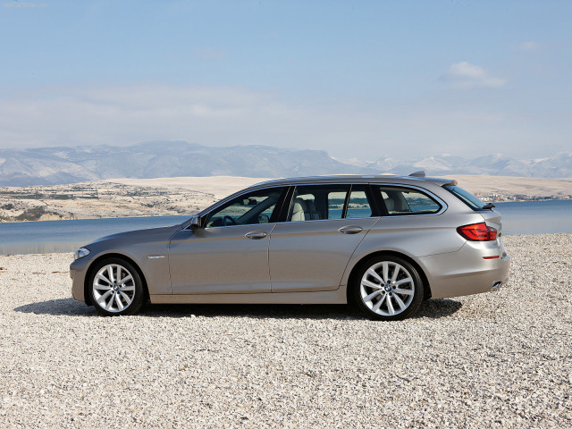 BMW 5-series Touring фото