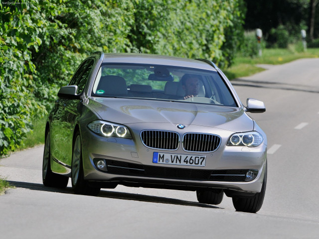 BMW 5-series Touring фото