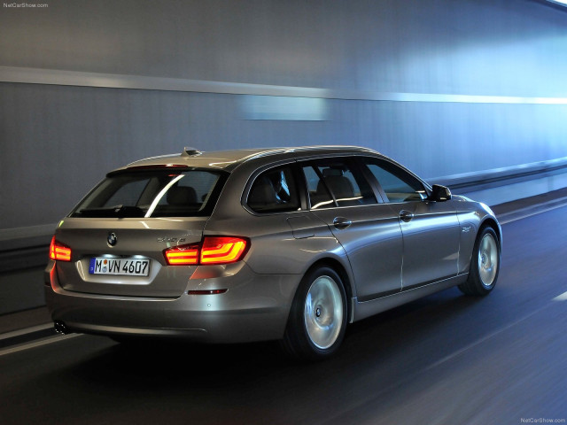 BMW 5-series Touring фото