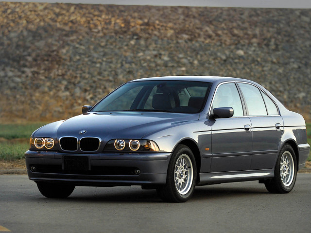 BMW 5-series фото