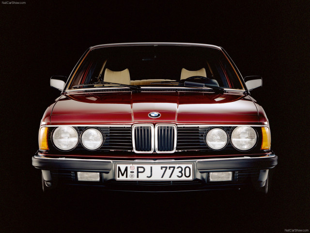 BMW 7-series E23 фото