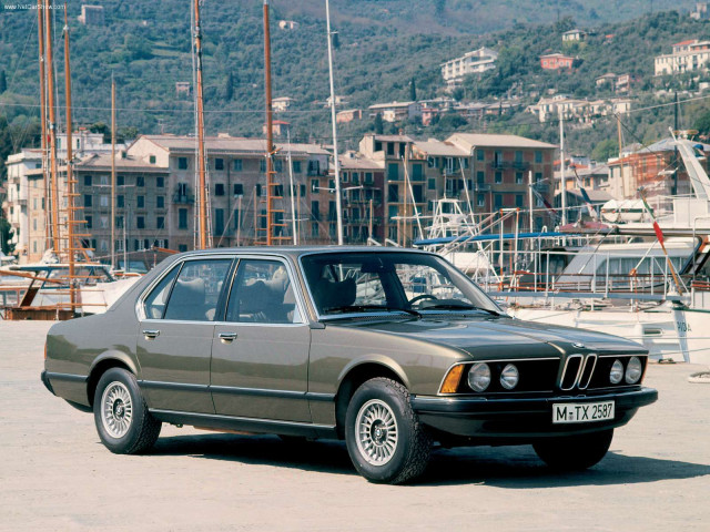 BMW 7-series E23 фото