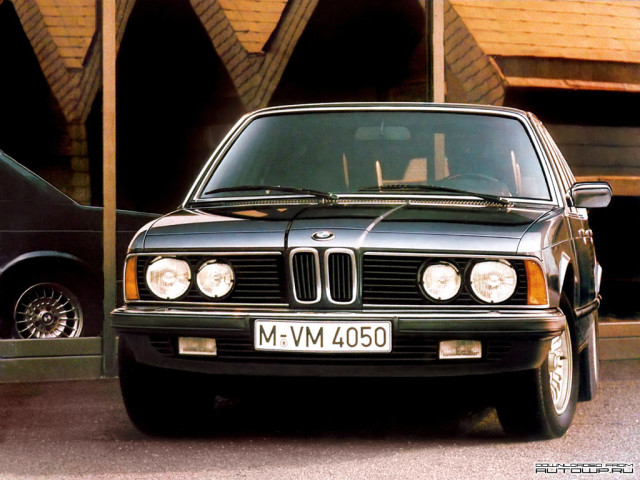 BMW 7-series E23 фото