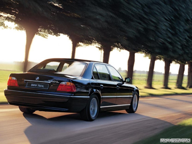 BMW 7-series E38 фото