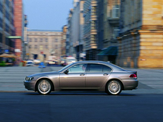 BMW 7-series E65 E66 фото