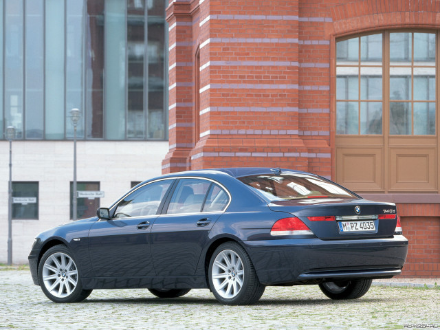 BMW 7-series E65 E66 фото