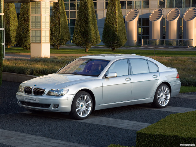 BMW 7-series E65 E66 фото