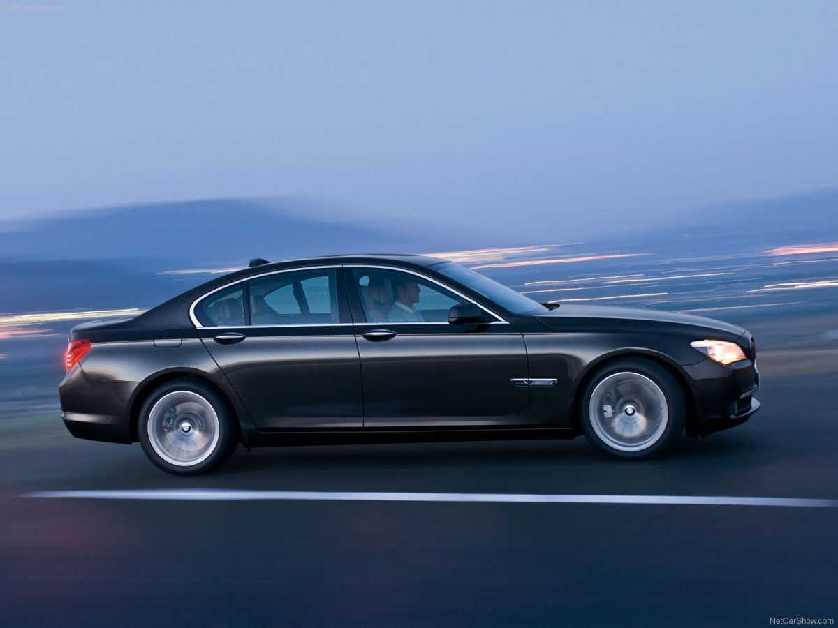 BMW 7-series F01 F02 фото 63914