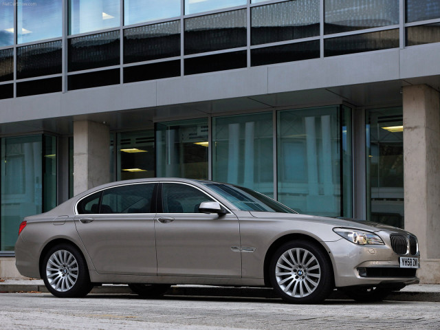 BMW 7-series F01 F02 фото