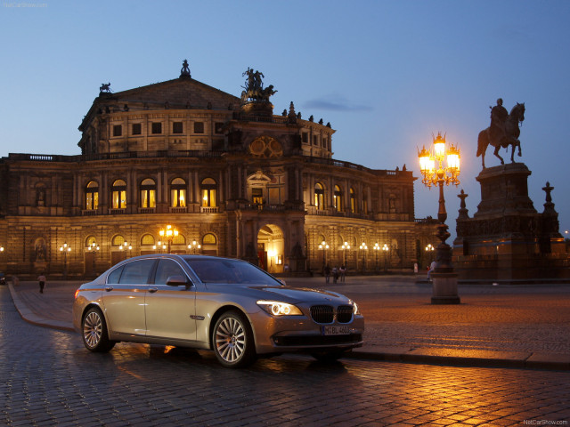 BMW 7-series F01 F02 фото