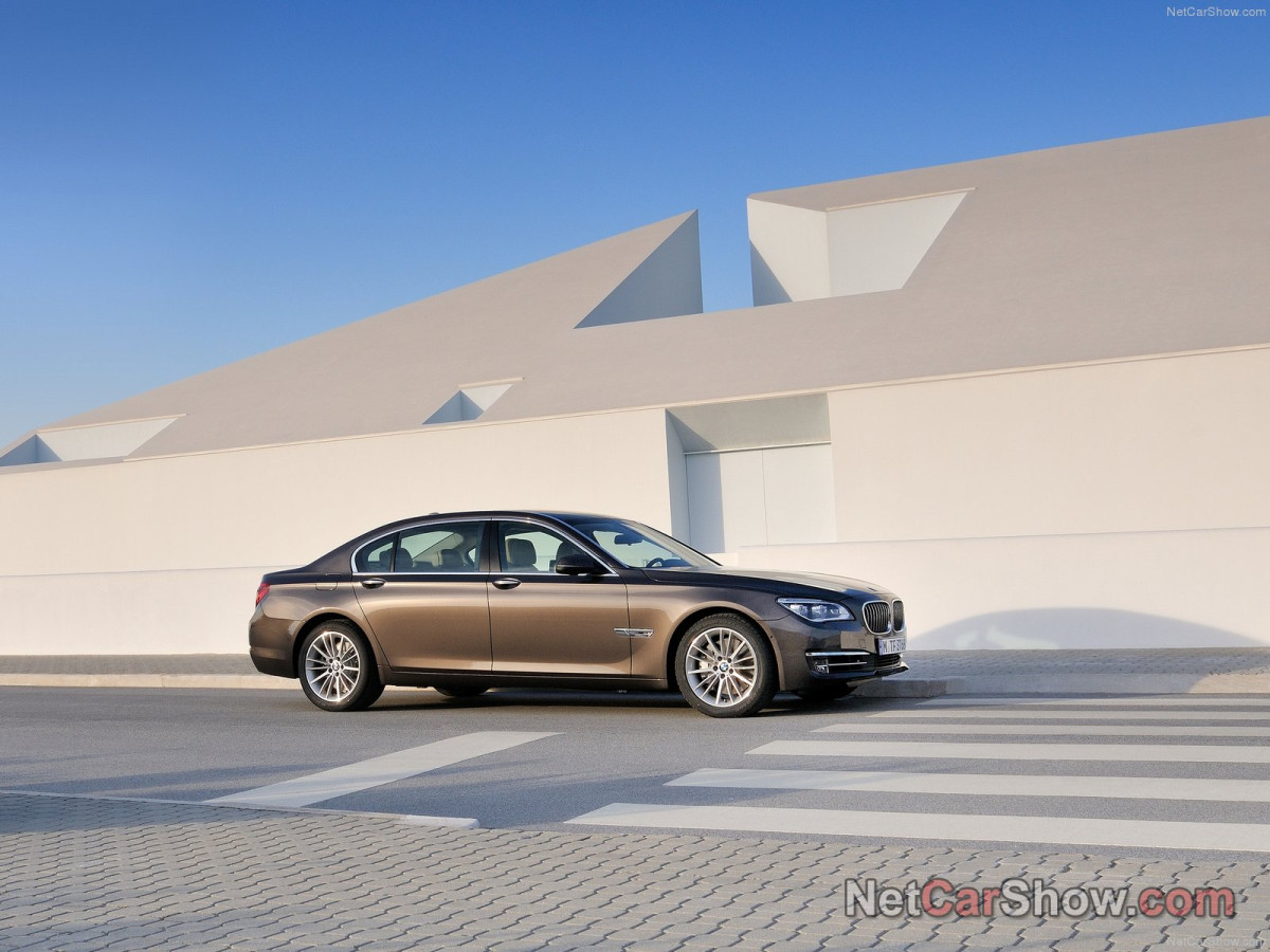 BMW 7-series F01 F02 фото 95777