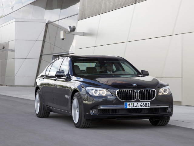 BMW 7-series High Security фото