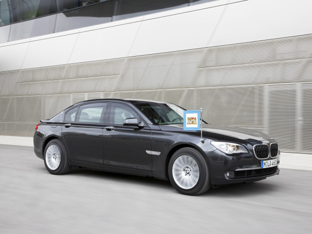 BMW 7-series High Security фото