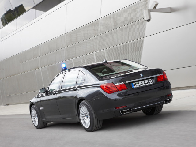 BMW 7-series High Security фото