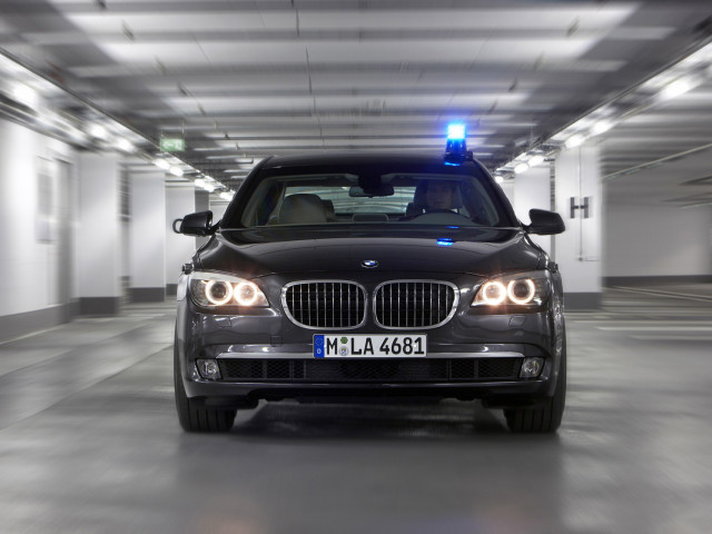 BMW 7-series High Security фото