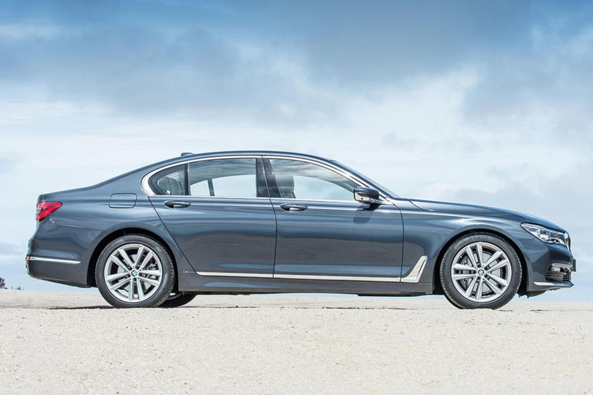 BMW 7-series фото 157297