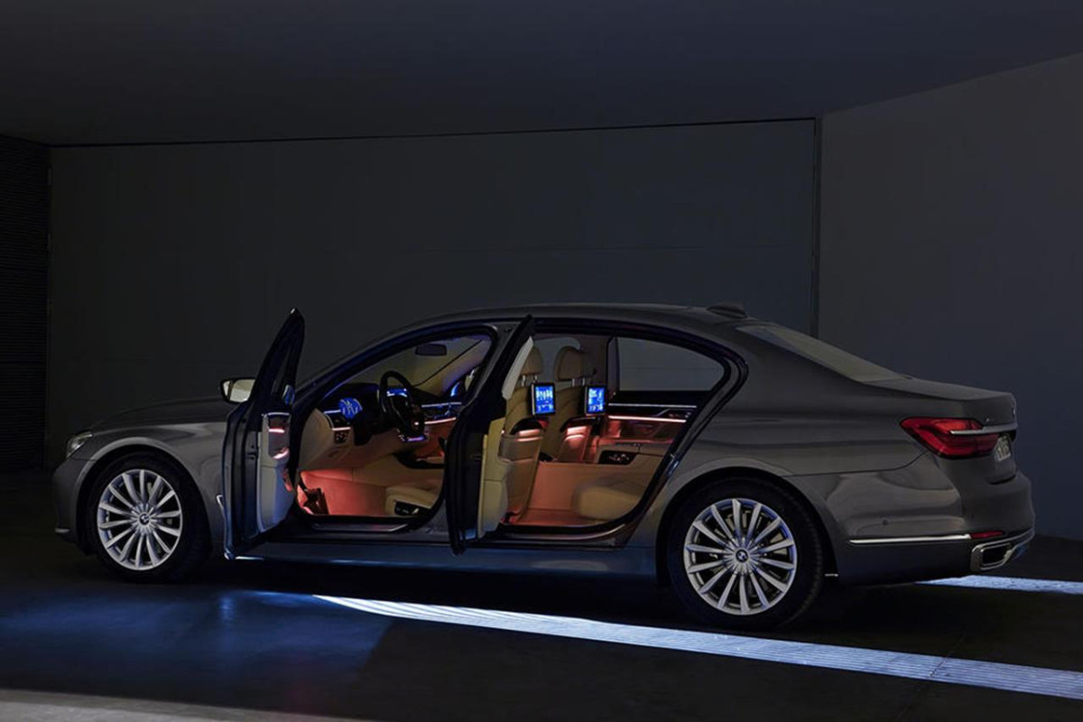 BMW 7-series фото 157308