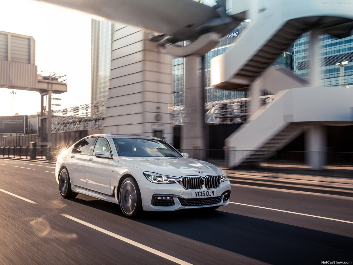 BMW 7-series фото 158934