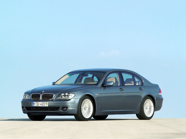 BMW 7-series фото