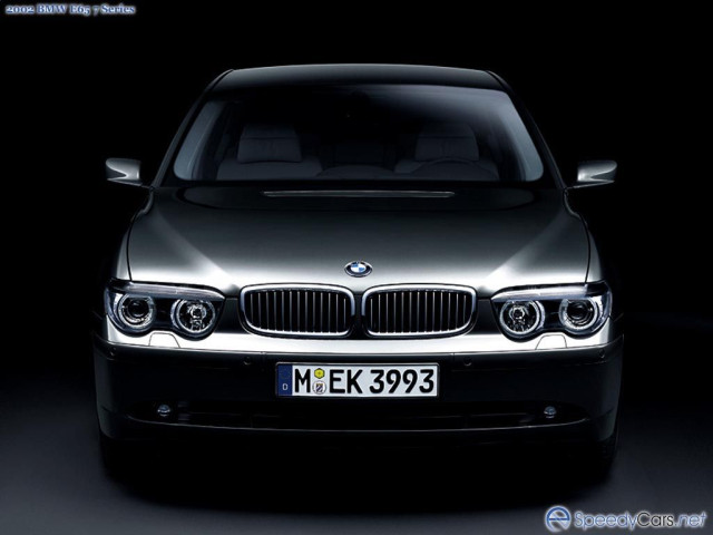 BMW 7-series фото