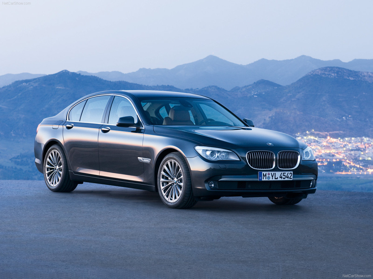 BMW 7-series фото 56796