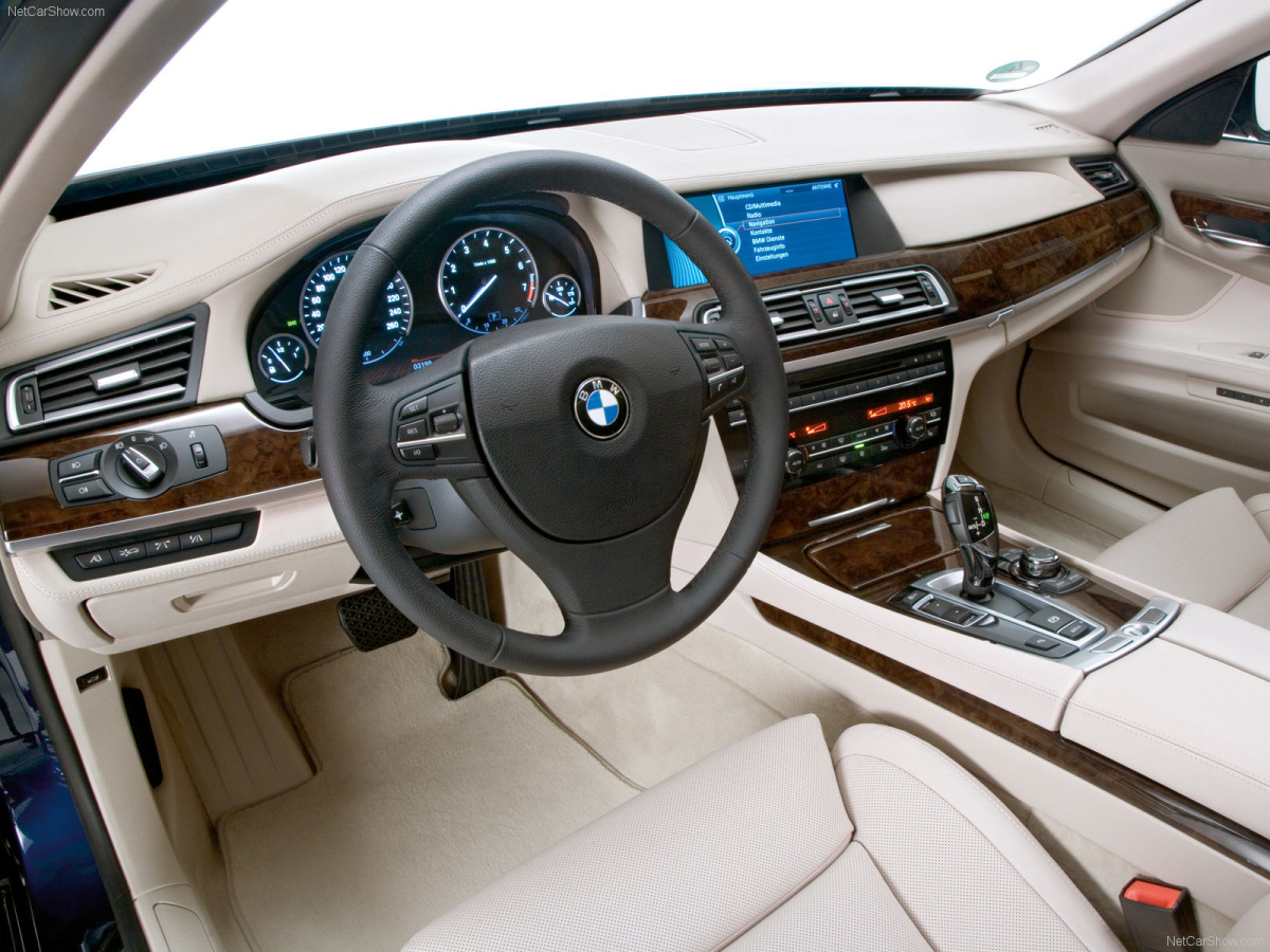 BMW 7-series фото 65160