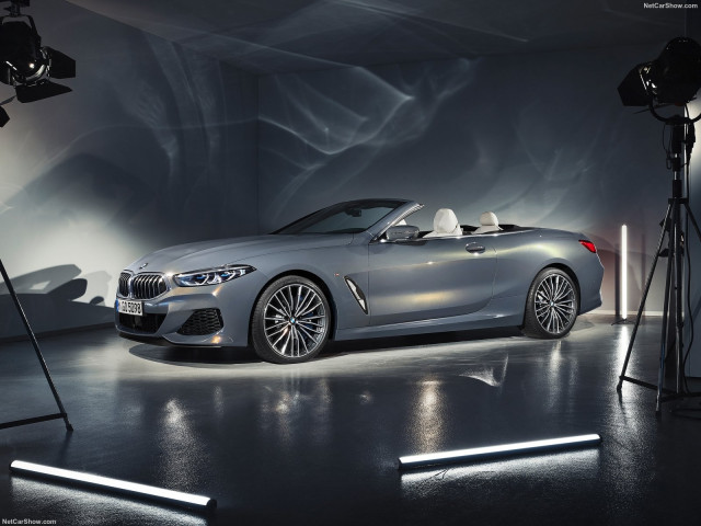 BMW 8-series Convertible фото