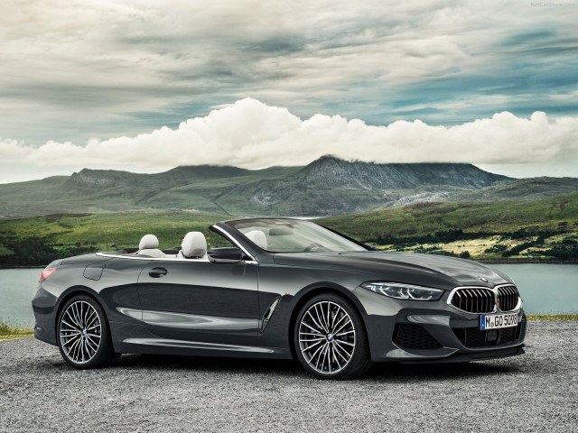 BMW 8-series Convertible фото