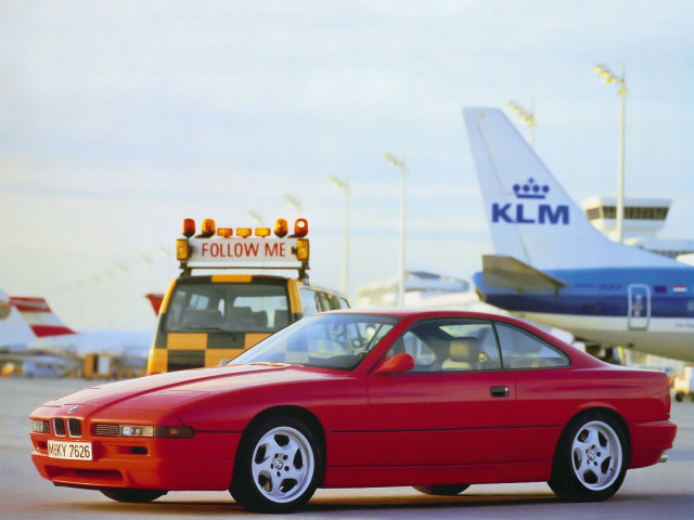 BMW 8-series E31 фото