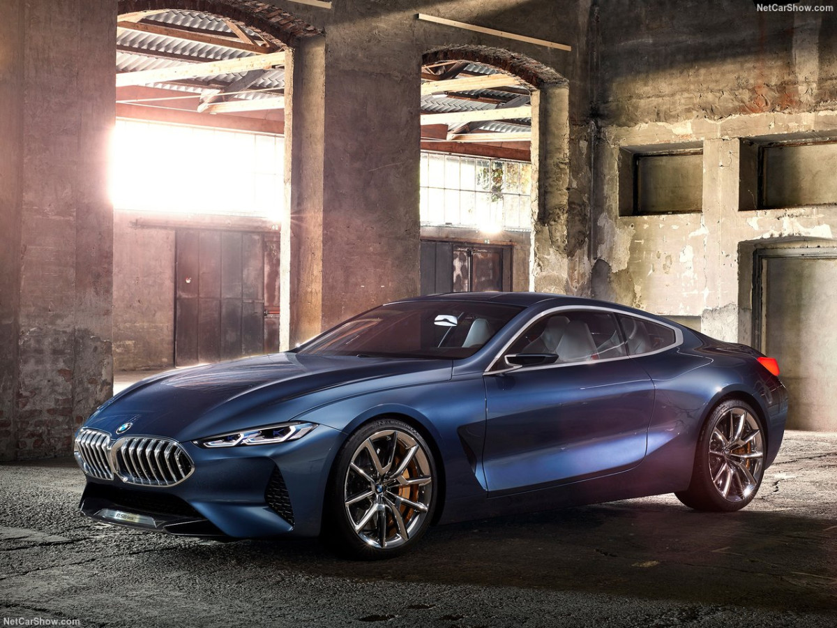 BMW 8-series G15 фото 184078