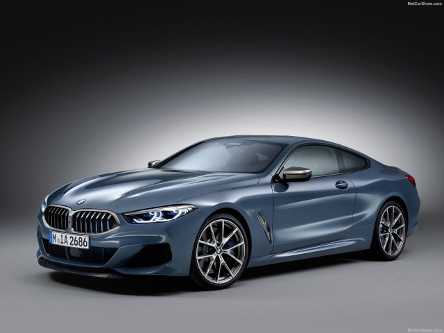 BMW 8-series фото