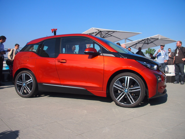 BMW i3 фото