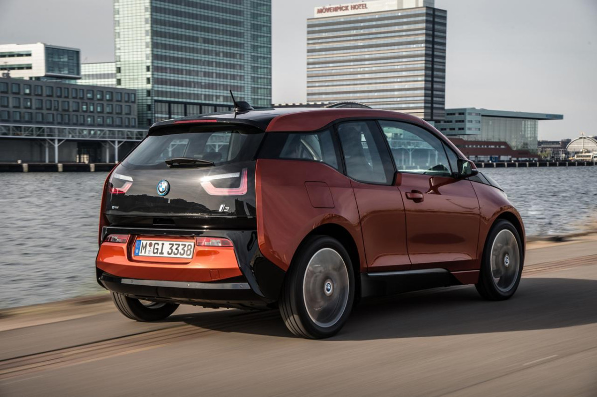 BMW i3 фото 107257